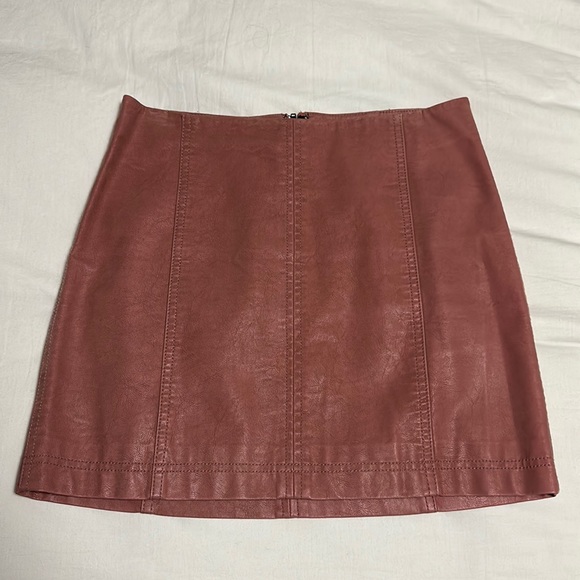Free People Dresses & Skirts - Free People rose suede-like mini skirt